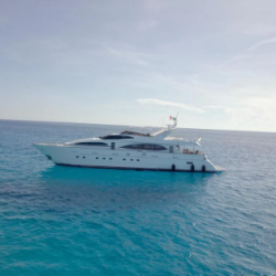 Azimut Mega Yacht Rental Cancun