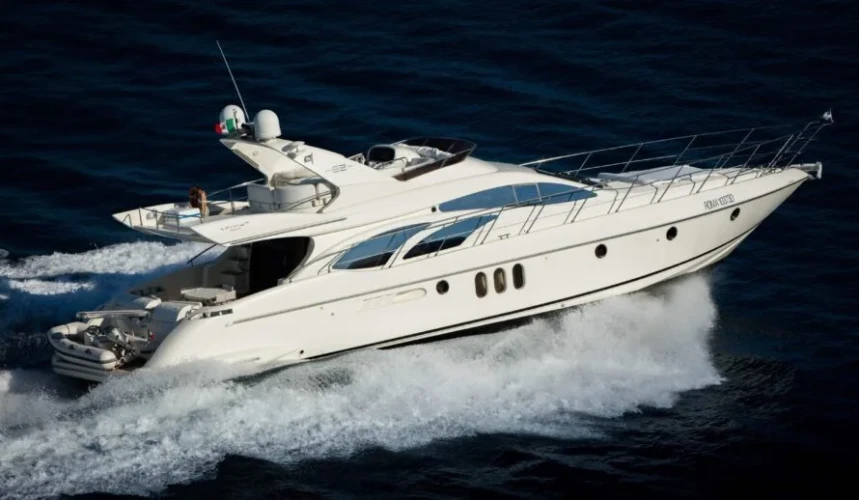 Azimut 62 Yacht Charter Cancun
