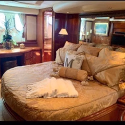 Azimut 80 Private Yacht Cabo