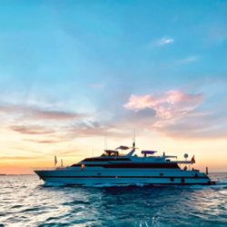 Cancun Super Yacht Charter 115ft