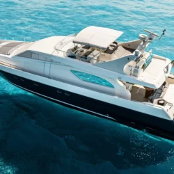 Luxury Ferretti 72 Yacht Rental Cancun