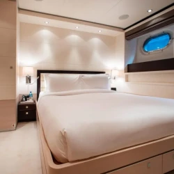 Private luxury yacht vacation aboard Lady L in Nassau Bahamas