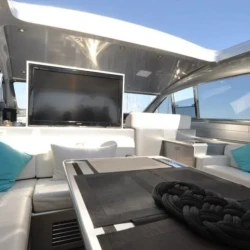 Leopard 23M Sport 76 Yacht Charter Cancun