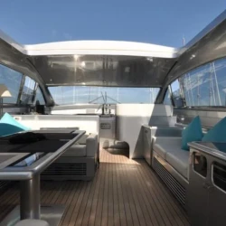 Leopard 23M Sport 76 Yacht Charter Cancun