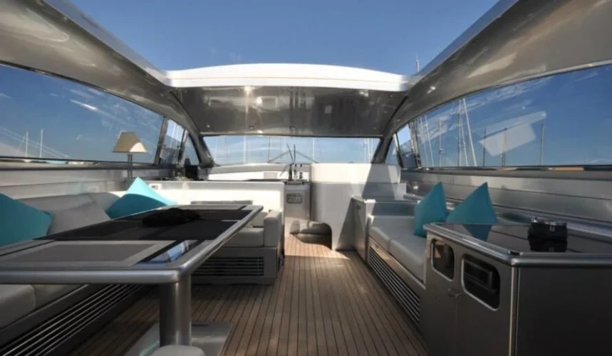 Leopard 23M Sport 76 Yacht Charter Cancun