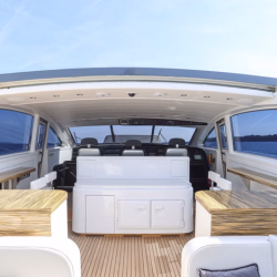 Luxury Leopard 27 A4 Yacht Charter Fréjus