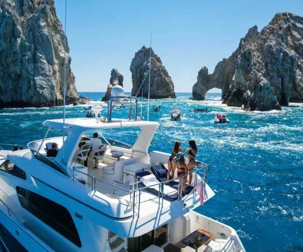 Cabo San Lucas McKinna Yacht Rental