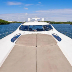 Sunseeker 75 Yacht Cancun
