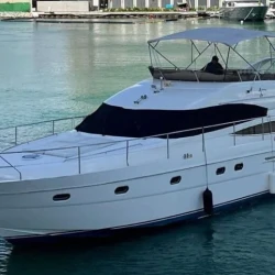 Luxury Zeus 63 Yacht Charter Cancun