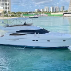 Luxury Zeus 63 Yacht Charter Cancun